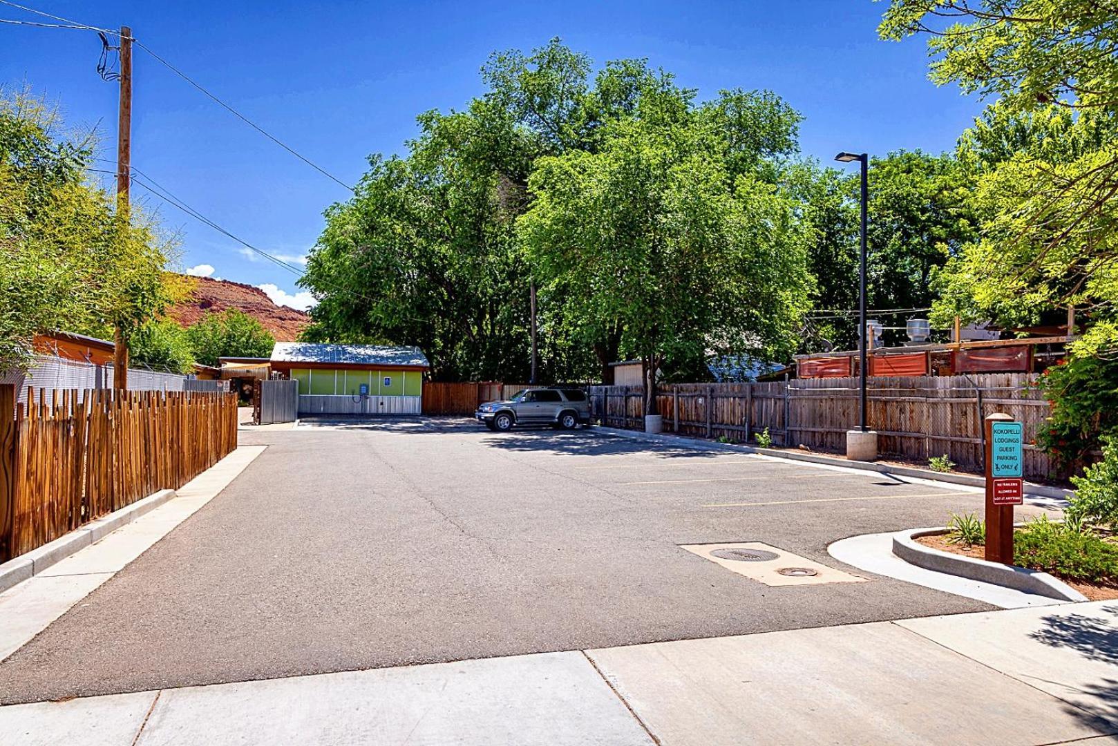 Downtown Kokopelli West 4 - Newly Remodeled Stylish Studio Moab Luaran gambar