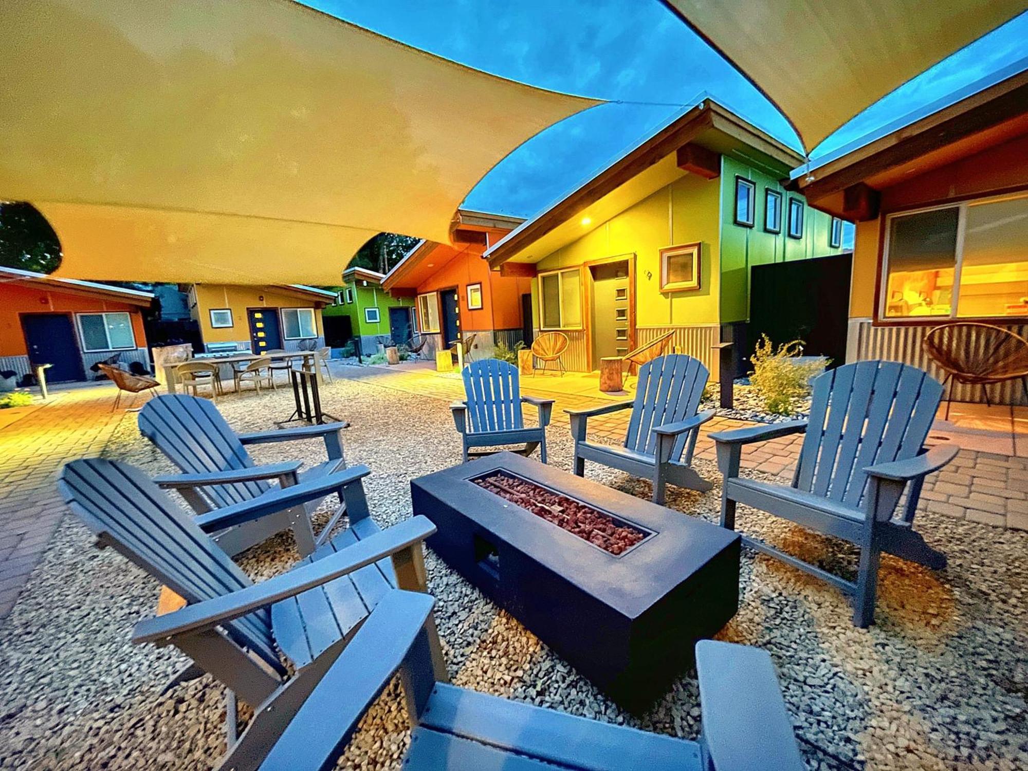 Downtown Kokopelli West 4 - Newly Remodeled Stylish Studio Moab Luaran gambar