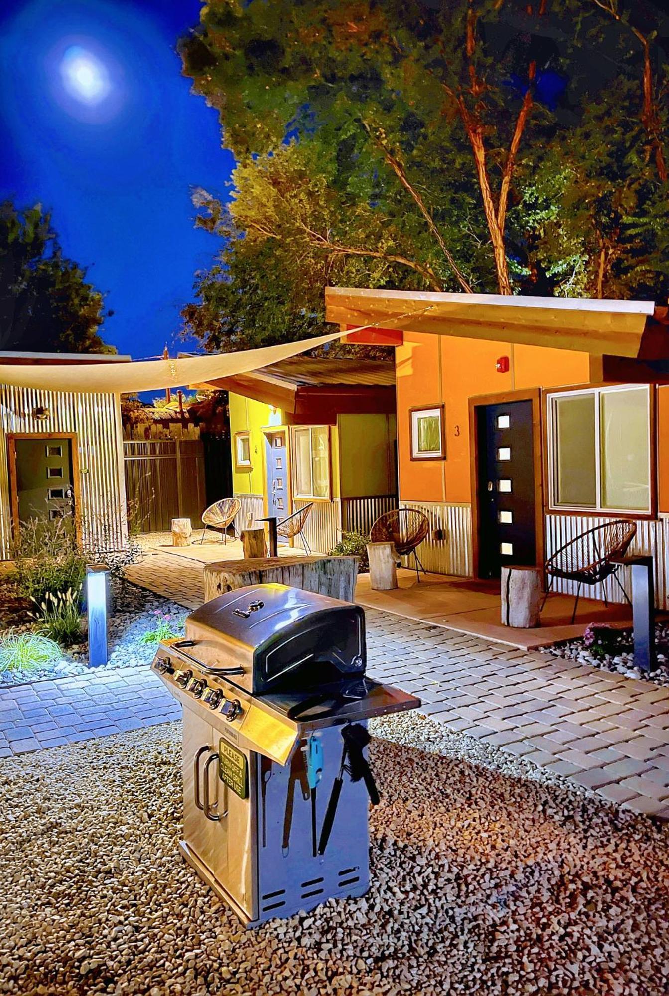 Downtown Kokopelli West 4 - Newly Remodeled Stylish Studio Moab Luaran gambar